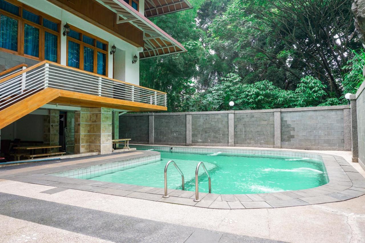 Oyo 1209 Tirtasari Nice Guesthouse 万隆 外观 照片