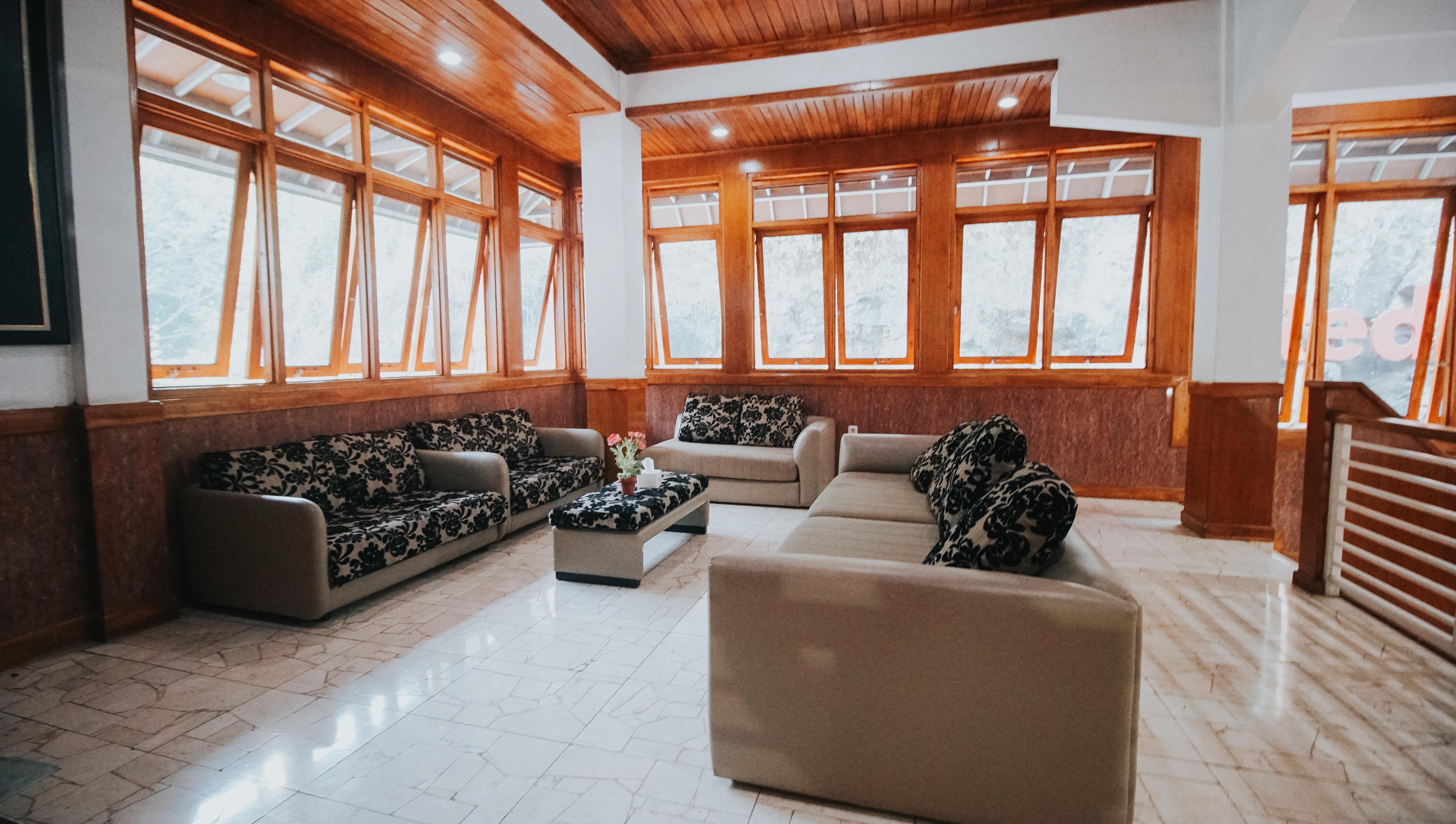 Oyo 1209 Tirtasari Nice Guesthouse 万隆 外观 照片