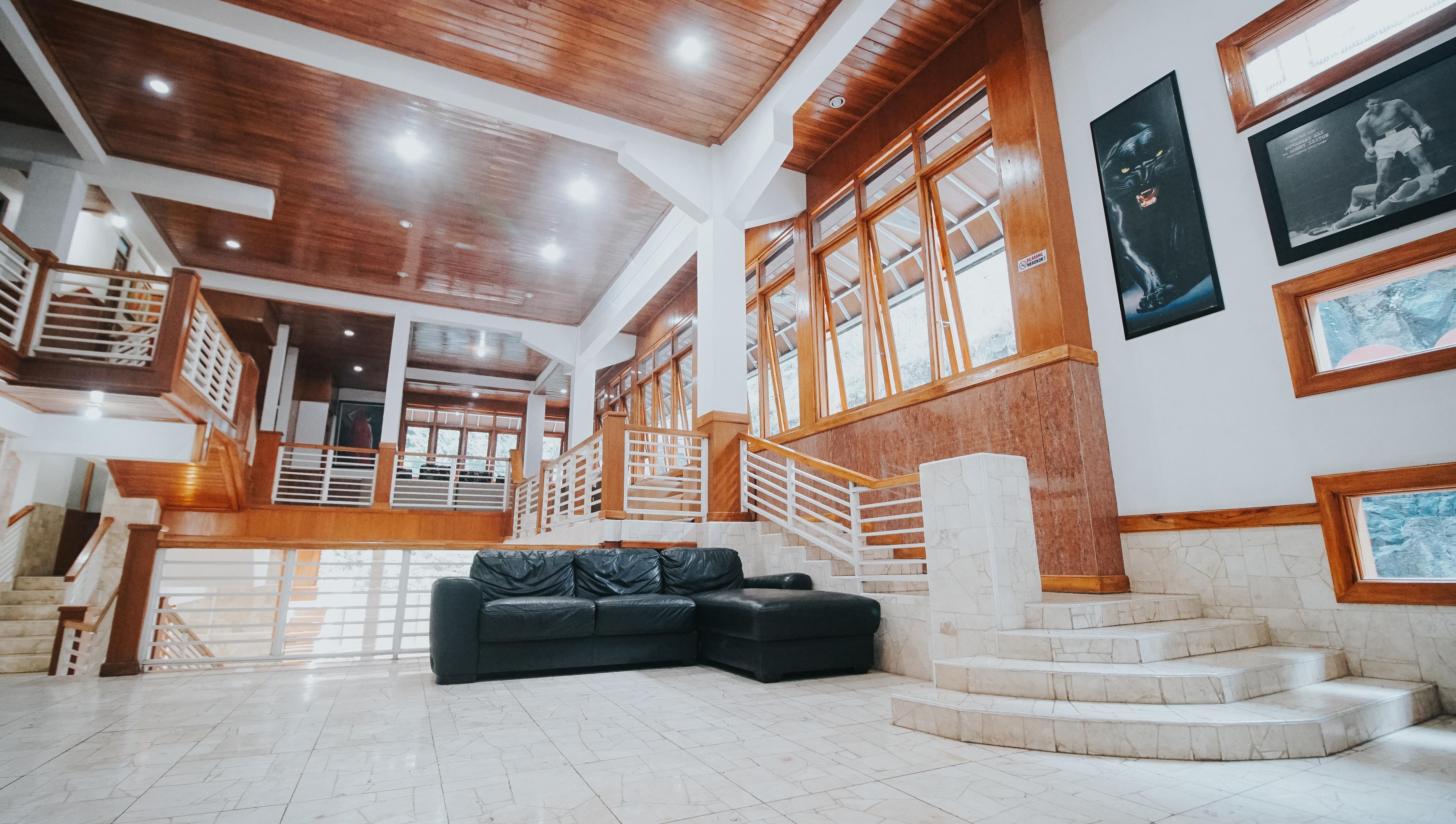 Oyo 1209 Tirtasari Nice Guesthouse 万隆 外观 照片